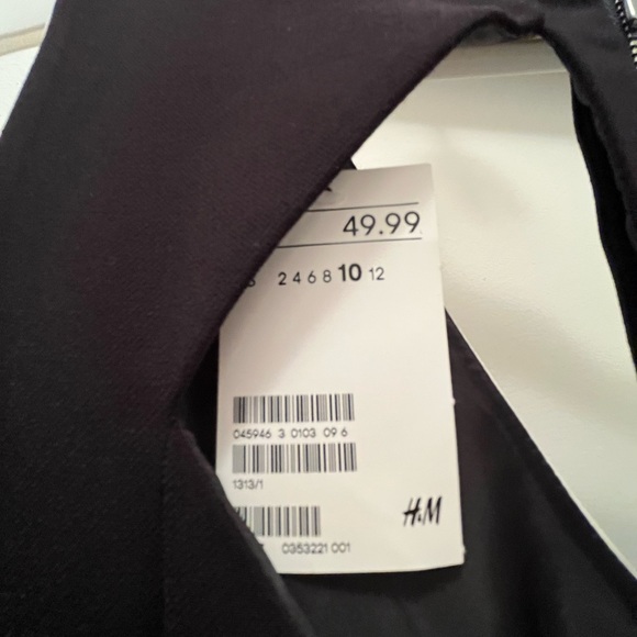 H&M Black and Blue Mini Dress with White Accents - Picture 3 of 3